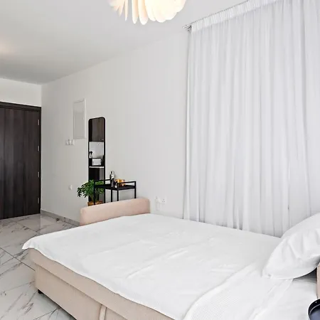 Majan Residences Lägenhet *