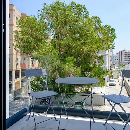 Majan Residences Lägenhet Larnaca