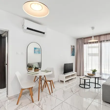 Lägenhet Majan Residences Larnaca