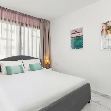Majan Residences Lägenhet