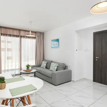 Lägenhet Majan Residences *