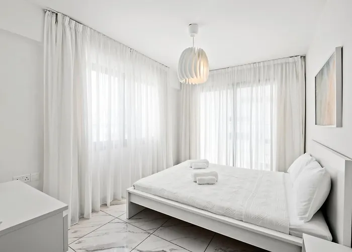 Majan Residences 아파트 *